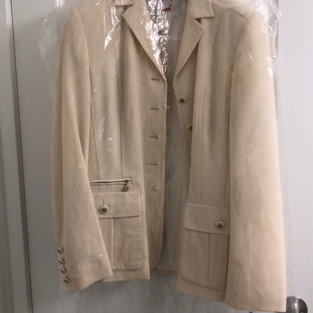Women’s Blazer
